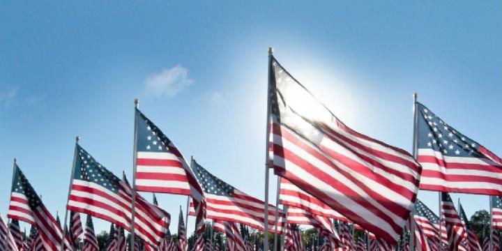 Munka az USA-ban? Utazz és dolgozz Amerikában! Válassz amerikai munkáink közül. Ha már van szerződésed bízd ránk a további ügyintézést.